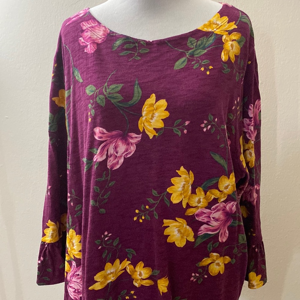 Floral top